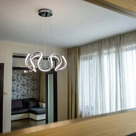 Sunny With Large Terrace & Pool Access By Flat Manаger Апартамент *