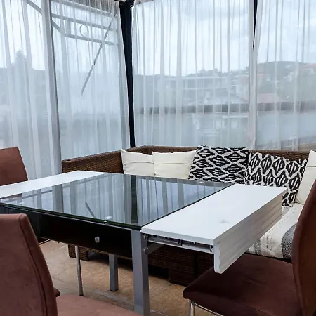Sunny With Large Terrace & Pool Access By Flat Manаger * Варна
